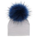 Børns vinterhue med pompon J3026 5