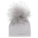 Børns vinterhue med pompon J3026 6