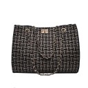Borsa a tracolla da donna 32 x 25 x 15 cm Con manici a catena dorati e chiusura girevole Motivo intrecciato a quadri Forma rettangolare 2