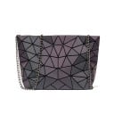 Borsa a tracolla da donna con motivo geometrico di triangoli Catena metallica Chiusura con zip Pelle PU e poliestere 28 x 17,5 x 7 cm 8