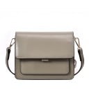 Borsa a tracolla da donna con pattina Forma rettangolare Cinghia larga con moschettoni Bordo trapuntato PU pelle e poliestere 19,5 x 15,5 6