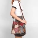 Borsa a tracolla da donna in vera pelle Patchwork in tonalità bordeaux e grigie Frangia decorativa Cinghia regolabile Tasca con zip 25 x 23 x 9 cm 2