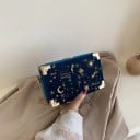 Borsa a tracolla per donna a forma di valigia Ricamo dorato di stelle e costellazioni Angoli metallici Tracolla a catena PU pelle 4
