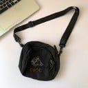 Borsa a tracolla piccola da donna in tela con motivo di pecorella Tasca frontale con cerniera Tracolla nera regolabile con moschettoni 15 2