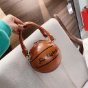 Borsa da donna a forma di pallone da basket 16 x 16 cm Con scritta decorativa Manico arrotondato da tenere in mano Catena a spalla Chiusura 3