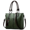 Borsa da donna a mano con tracolla removibile in stile vintage Materiale sintetico Ciondolo con gatto e nappina Dimensioni 31 x 24 x 13 cm 5