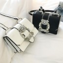 Borsa piccola da donna in pelle sintetica Fibbia decorativa con pietre e perline Manico e tracolla Bordo a contrasto 18 x 13 x 8 cm 3