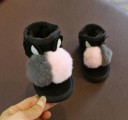 Botas de fieltro para niñas con pompones 8