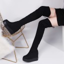 Botas de Senhora com Plataforma - Pretas 1