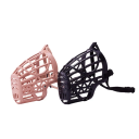 Botnita pentru câini 26–36 cm Curea ajustabilă pentru 1,0–2,5 kg Lungimea părții inferioare 6 cm Partea superioară 3,5 cm Lățimea botului 4 cm 1