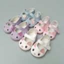 Boty pre bábiku Pár hravých botičiek na prezliekanie a hranie Rozmery 7,5 x 3,7 x 2,5 cm Malý doplnok do výbavy bábiky pre deti 14