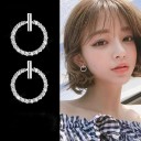 Boucles d'oreilles à clou pour femmes avec des pierres 1
