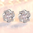 Boucles d'oreilles à clou pour femmes avec zircon 4