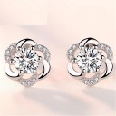 Boucles d'oreilles à clou pour femmes fleur 1