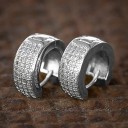 Boucles d'oreilles circulaires avec zircons 2