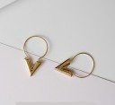 Boucles d'oreilles dames creuses "V" J1134 2
