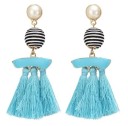 Boucles d'oreilles élégantes avec perle, boule et franges J2515 4