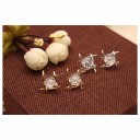 Boucles d'oreilles élégantes - Carrés avec pierre 1