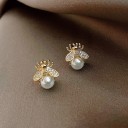 Boucles d'oreilles femme abeille avec perle 4