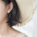 Boucles d'oreilles pendantes en chrysanthème pour femmes 2