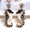 Boucles d'oreilles pendantes en forme de hippocampe pour femmes 4