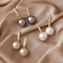 Boucles d'oreilles pendantes en perle pour femmes 1