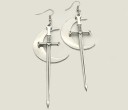 Boucles d'oreilles pendantes épées 1