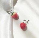 Boucles d'oreilles pendantes fraises 6