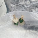 Boucles d'oreilles pendantes pour femmes avec cœurs 4