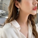 Boucles d'oreilles pendantes pour femmes avec la lettre D 5