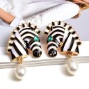 Boucles d'oreilles pendantes pour femmes zèbres 1