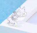 Boucles d'oreilles pour femmes avec zircon et perles 3