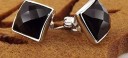 Boucles d'oreilles pour hommes en forme de carré J3359 2