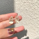 Boucles d'oreilles puces avec pierre ressemblant à de l'opale 2,2 × 1,7 cm, décor dans une teinte dorée, boucles d'oreilles pour femmes à puce 4