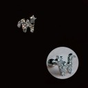 Boucles d'oreilles puces avec zircon 24
