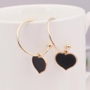 Boucles d'oreilles rondes pour femmes avec cœur G900 3