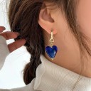 Boucles d'oreilles rondes pour femmes avec cœur 4