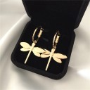 Boucles d'oreilles rondes pour femmes avec libellule 3