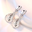 Boucles d'oreilles rondes pour femmes avec opale 1