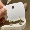 Boucles d'oreilles rondes pour femmes avec pendentif floral 3