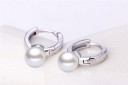 Boucles d'oreilles rondes pour femmes avec perle 4