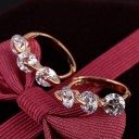 Boucles d'oreilles rondes pour femmes avec zircon 10