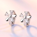 Boucles d'oreilles rondes pour femmes fleur 1