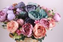Bouquet décoratif de pivoines 5