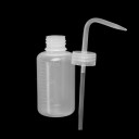 Bouteille doseuse pour arroser 6