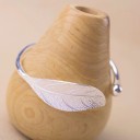 Bracciale aperto da donna con foglia 6