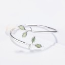 Bracciale aperto da donna con foglie 3