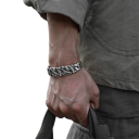 Bracciale da uomo in argento lega metallica placcato Moderno design per uomini Materiale di qualità per uso quotidiano 3