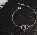 Bracelet en chaîne avec des anneaux liés 3