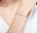 Bracelet en chaîne pour femmes cœurs entrelacés 2